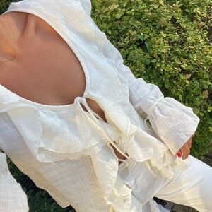 H&M ruffle top